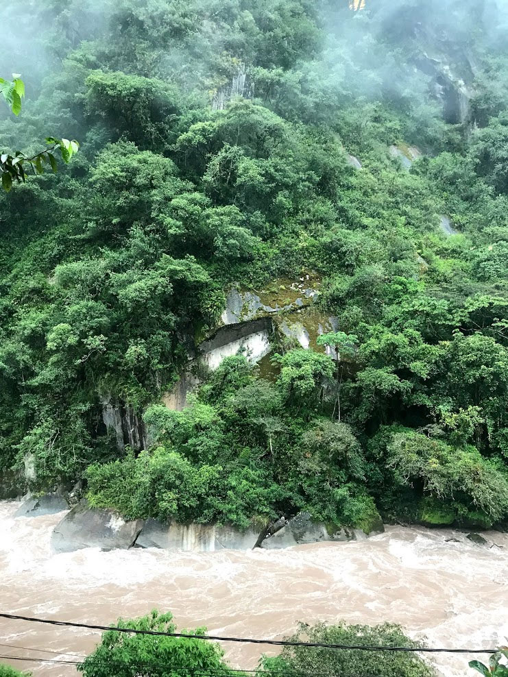 Urubamba River Aguas Caliente