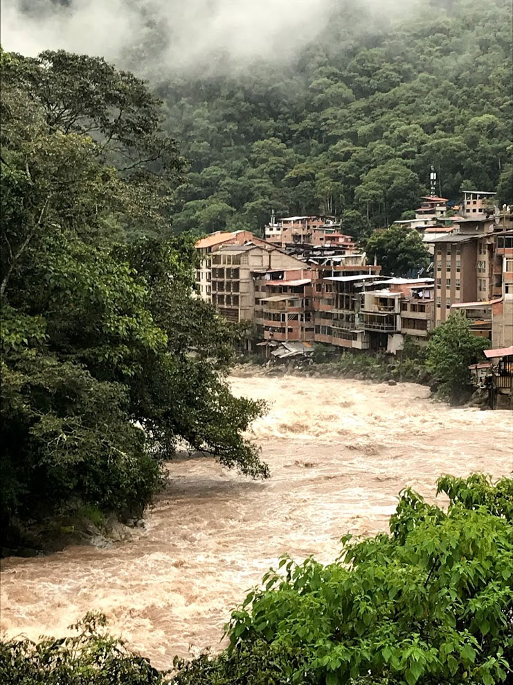 Urubamba River Aguas Caliente